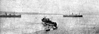 https://upload.wikimedia.org/wikipedia/commons/thumb/7/70/hms_scourge_towing_boats_anzac_landing_1915.jpg/200px-hms_scourge_towing_boats_anzac_landing_1915.jpg