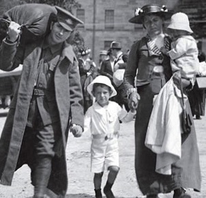 a family reunion outside randwick military hospital (later known as the prince of wales hospital), sydney nsw