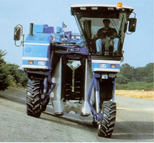 transverse levelling system compensates for slopes up to 30%