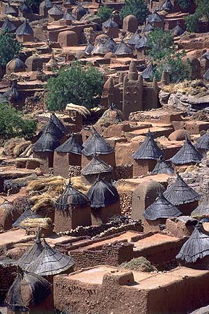 c:\users\martin s martin\pictures\foto pentru buletine\mali village.jpg