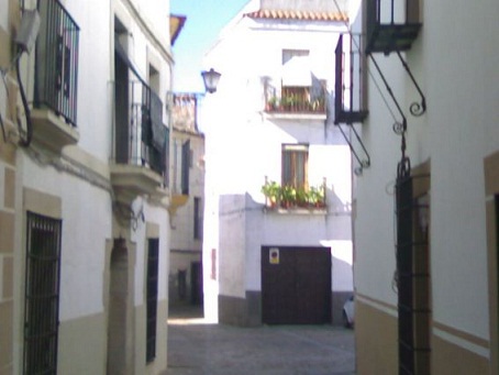 calle-de-la-sinagoga-coria