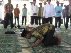 sujud kepada allah