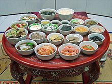 http://upload.wikimedia.org/wikipedia/commons/thumb/3/3e/korean.food-hanjungsik-01.jpg/220px-korean.food-hanjungsik-01.jpg