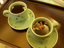 http://upload.wikimedia.org/wikipedia/commons/thumb/a/a5/korean.tea-daechucha-01.jpg/220px-korean.tea-daechucha-01.jpg