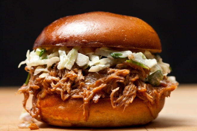 http://www.chowstatic.com/assets/2014/09/30356_slow_cooker_pork_3000x2000.jpg