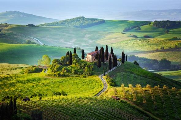 chianti-base-to-explore-tuscany