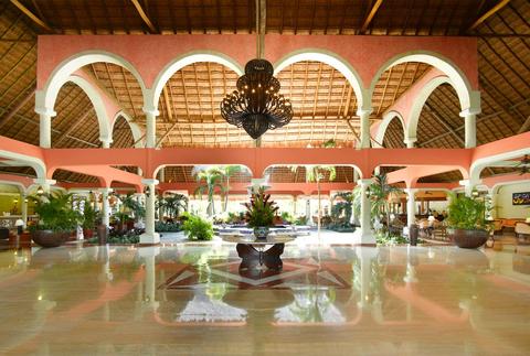 http://www.tnetnoc.com/hotelphotos/890/266890/2241284-grand-palladium-colonial-resort-amp-spa-all-inclusive-lobby-2-def.jpg