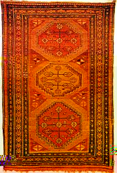 https://upload.wikimedia.org/wikipedia/commons/thumb/5/5e/azerbaijanian_carpet_from_surakhani.jpg/170px-azerbaijanian_carpet_from_surakhani.jpg