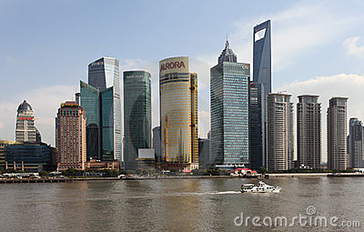 http://es.dreamstime.com/rascacielos-en-pudong-shangai-thumb17801498.jpg