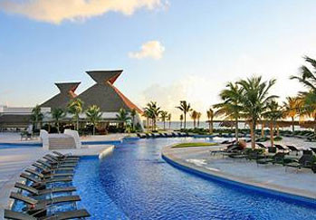piscina-1-349x243