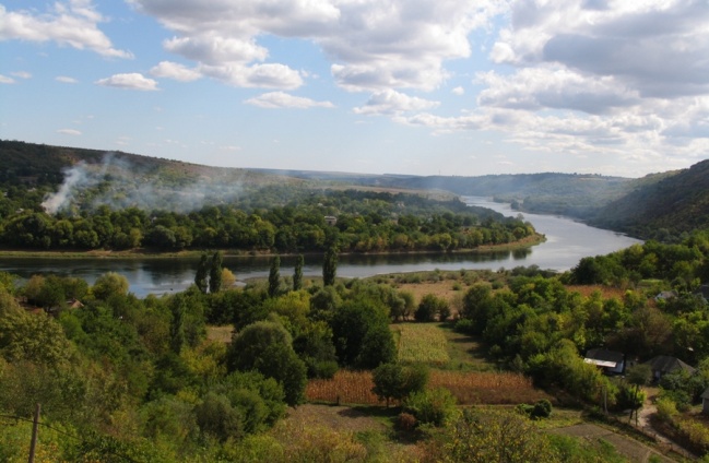 излучина днестра у с. наславча, окница